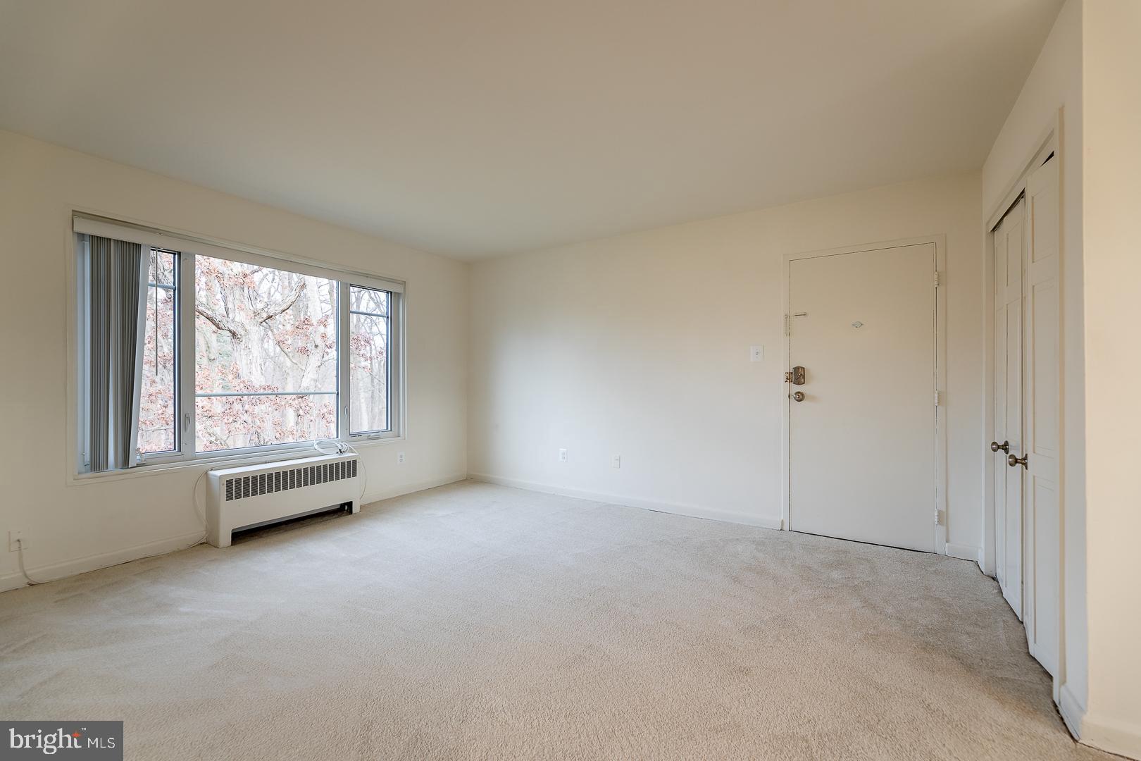PARKSIDE CONDOMINIUMS - Residential Lease