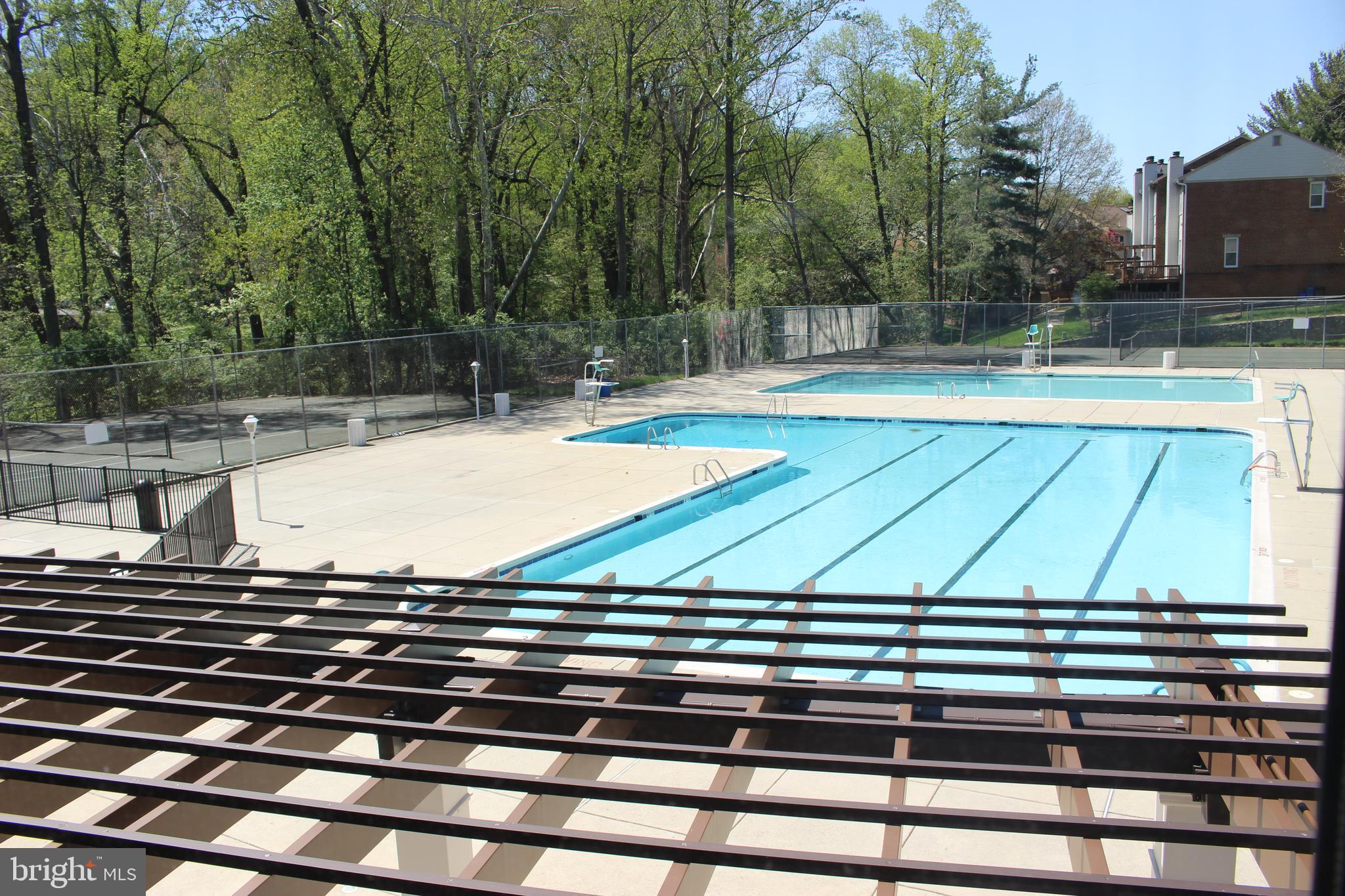 PARKSIDE CONDOMINIUMS - Residential Lease