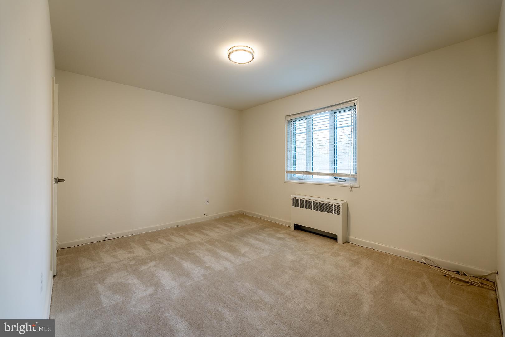 PARKSIDE CONDOMINIUMS - Residential Lease