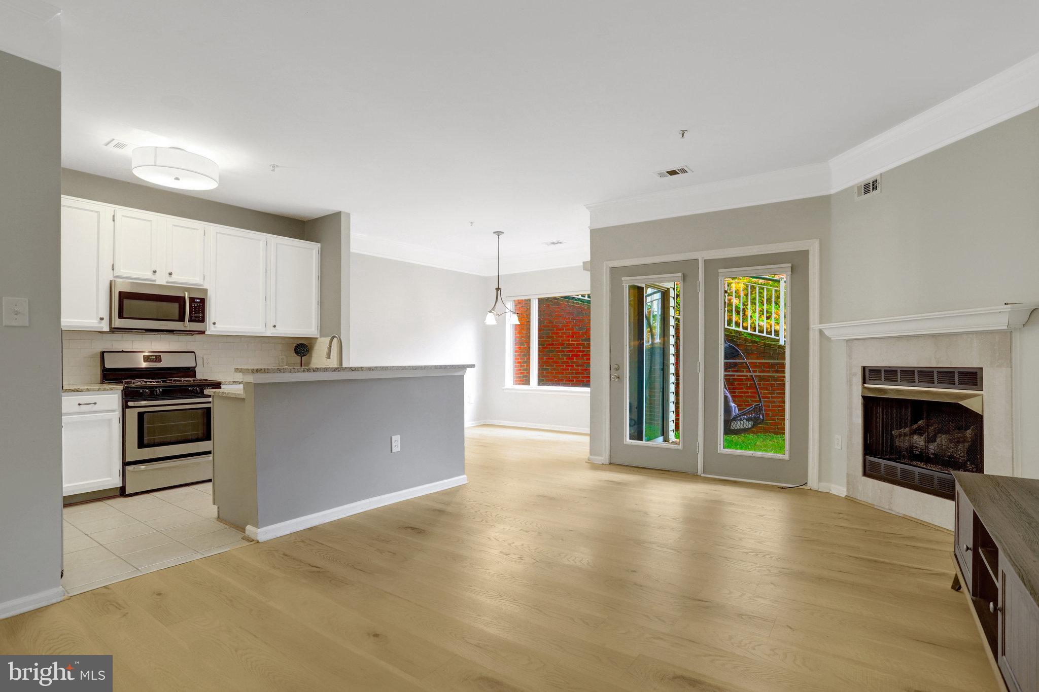 CHANCERY OF KINGSTOWNE - Residential