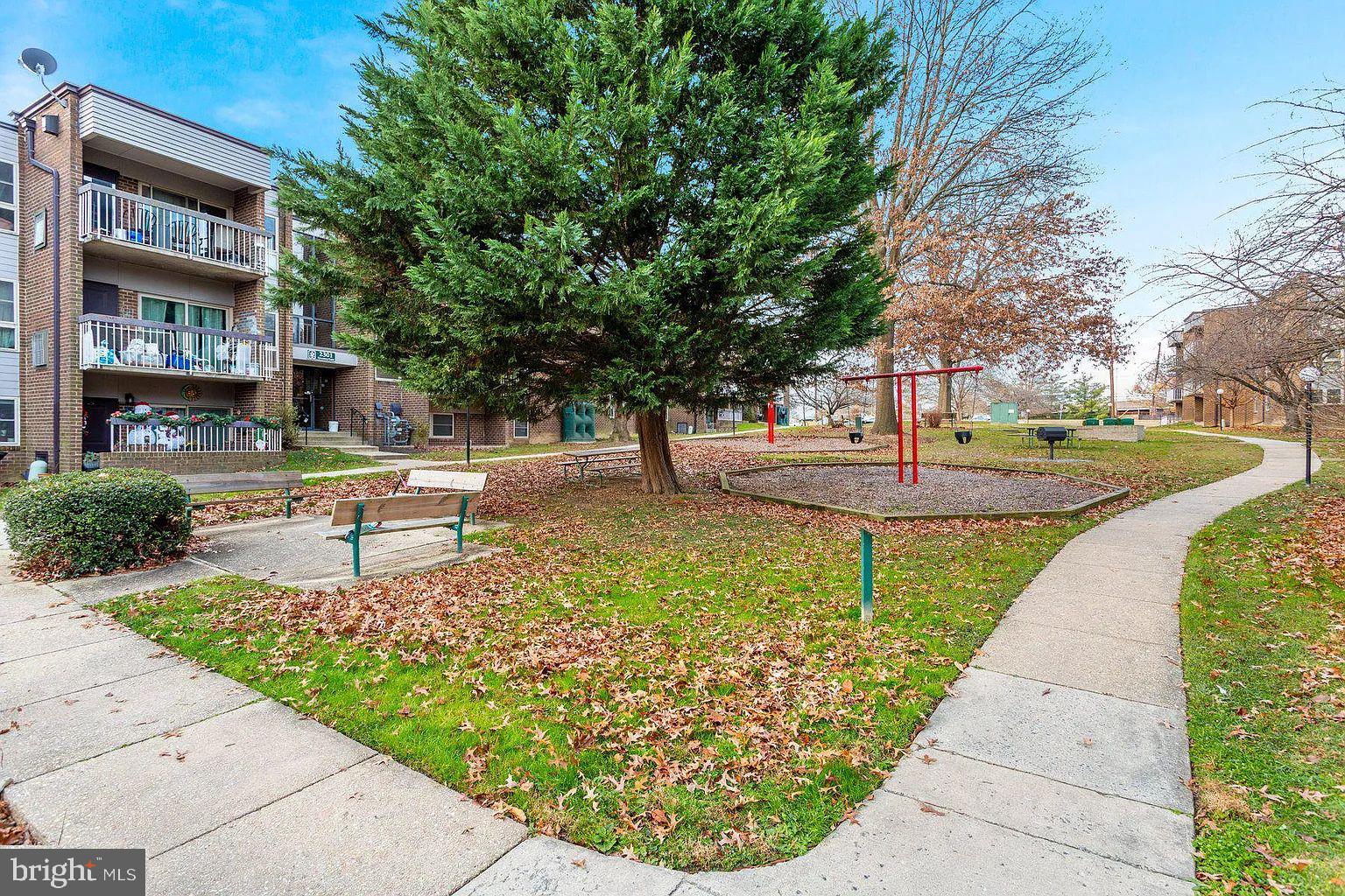 GLENWAYE GARDENS - Residential