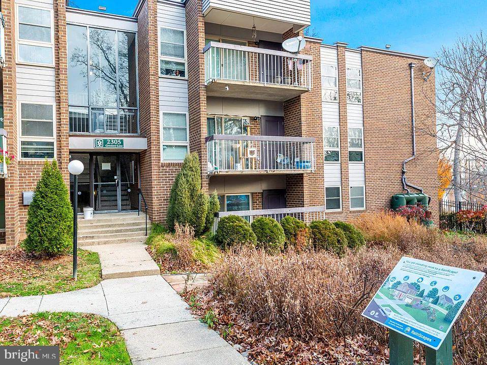 GLENWAYE GARDENS - Residential