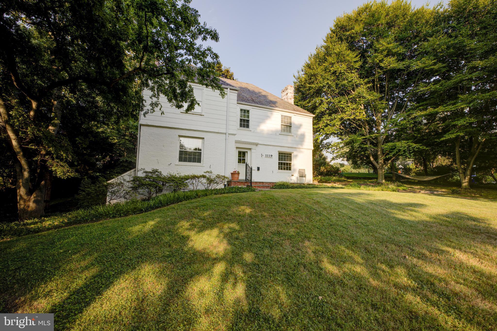 WOODSIDE PARK - Residential