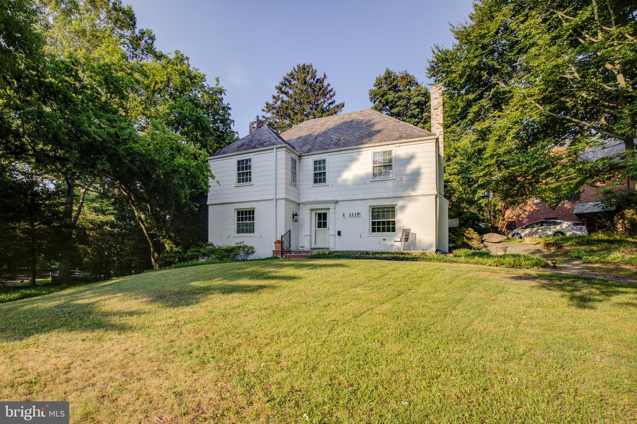 WOODSIDE PARK - Residential