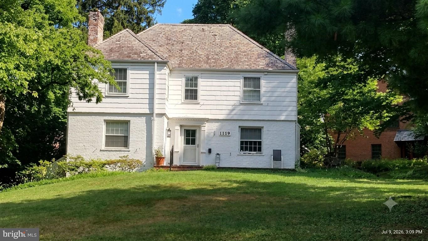 WOODSIDE PARK - Residential