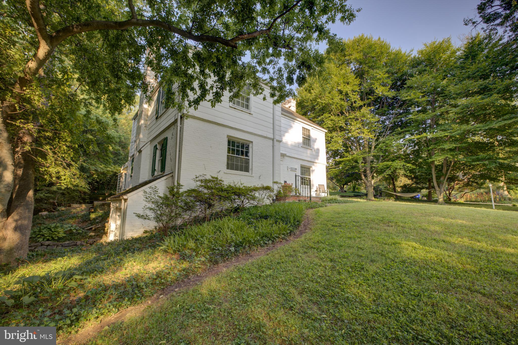 WOODSIDE PARK - Residential