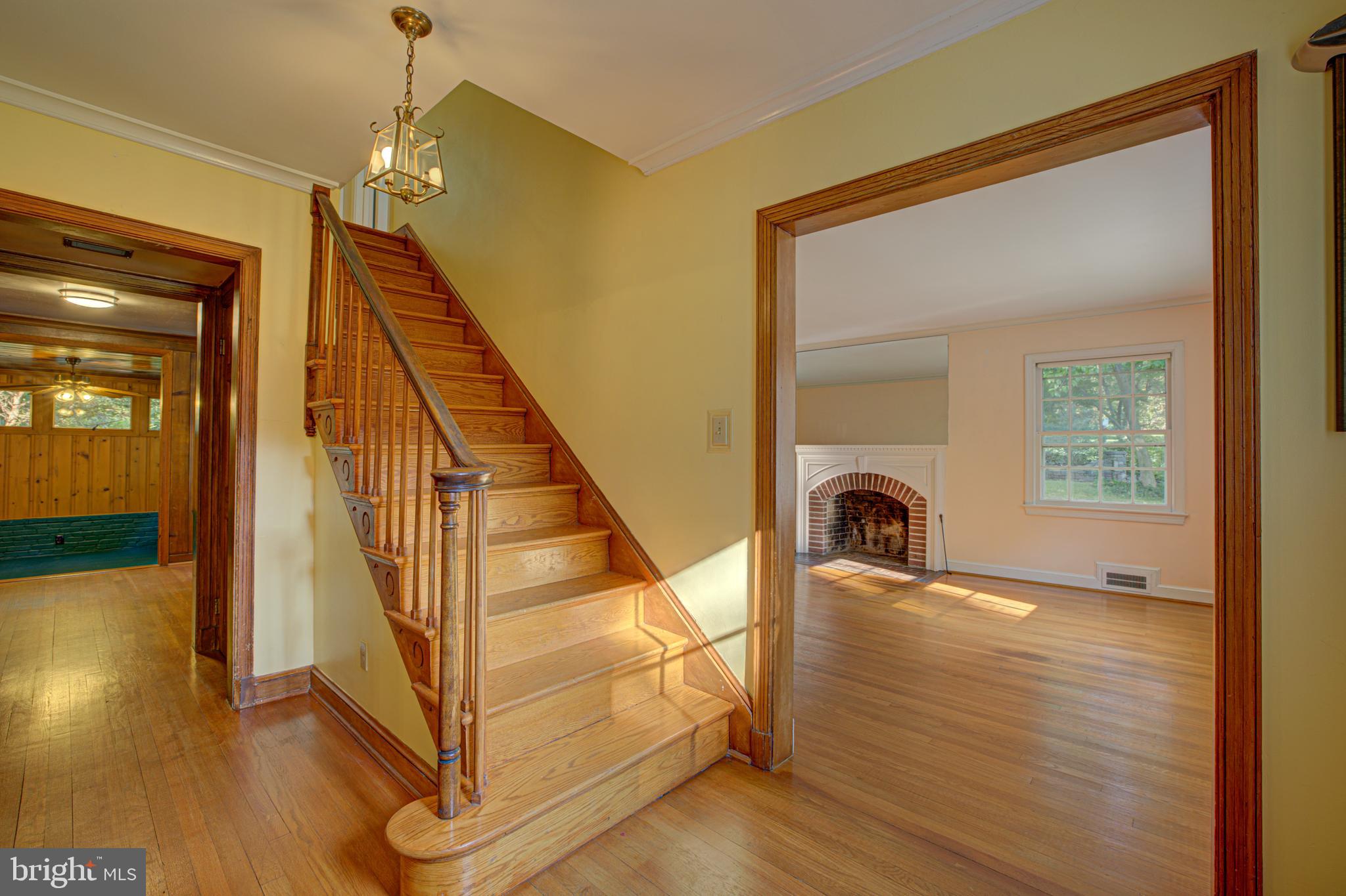 WOODSIDE PARK - Residential
