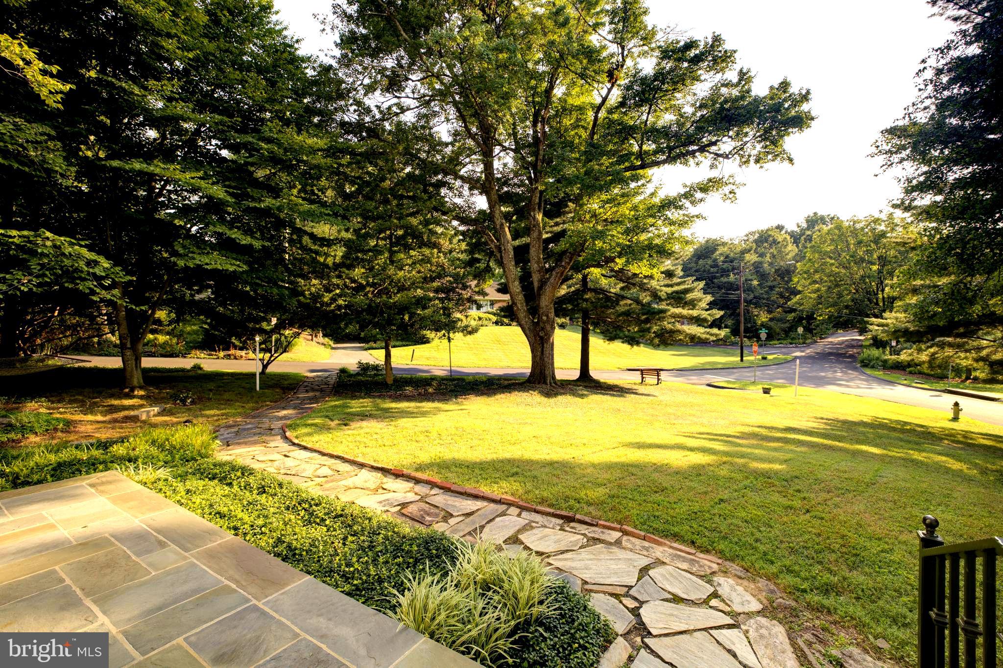 WOODSIDE PARK - Residential
