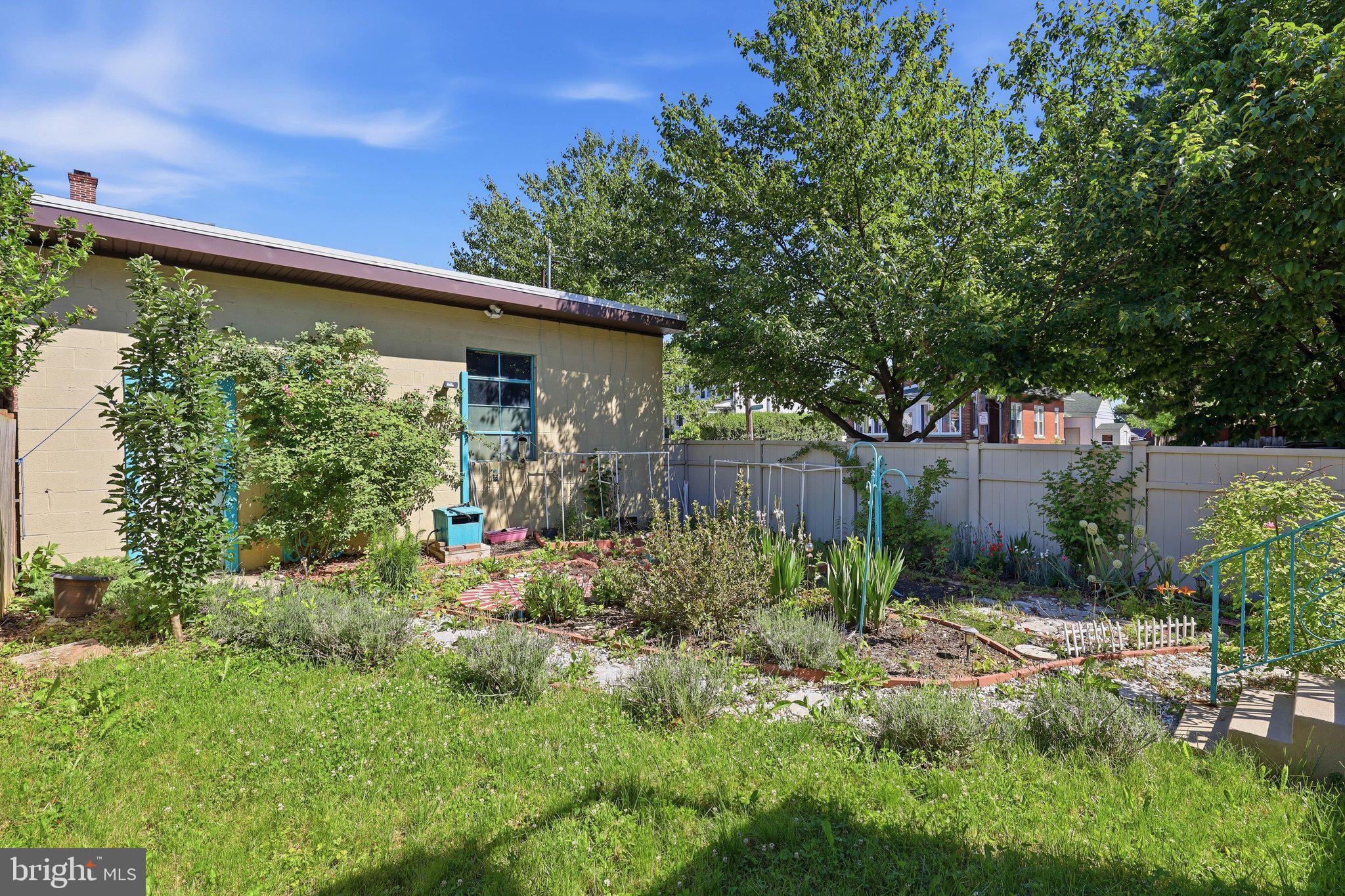 ROSS - Residential