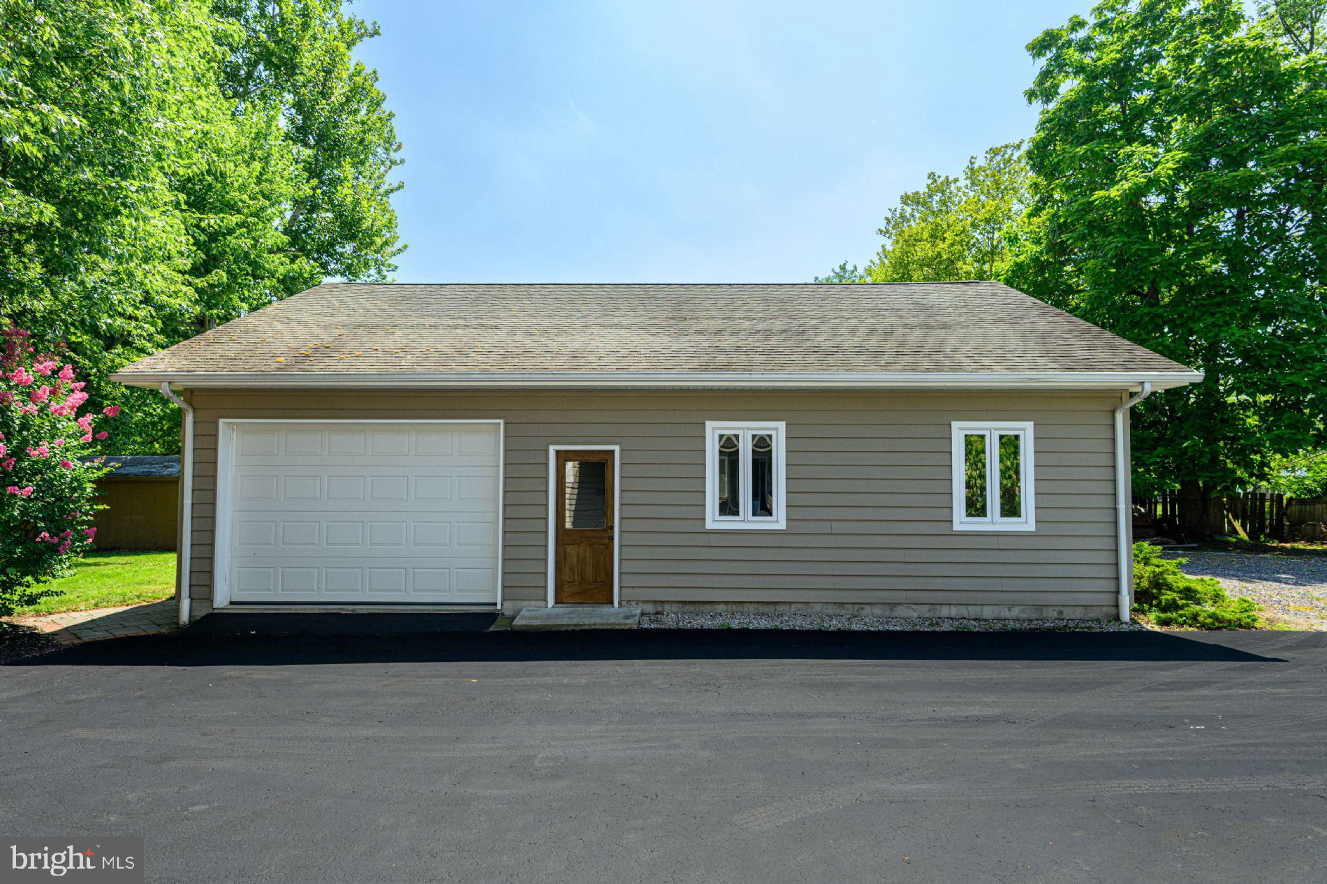 NORRISTOWN - Residential