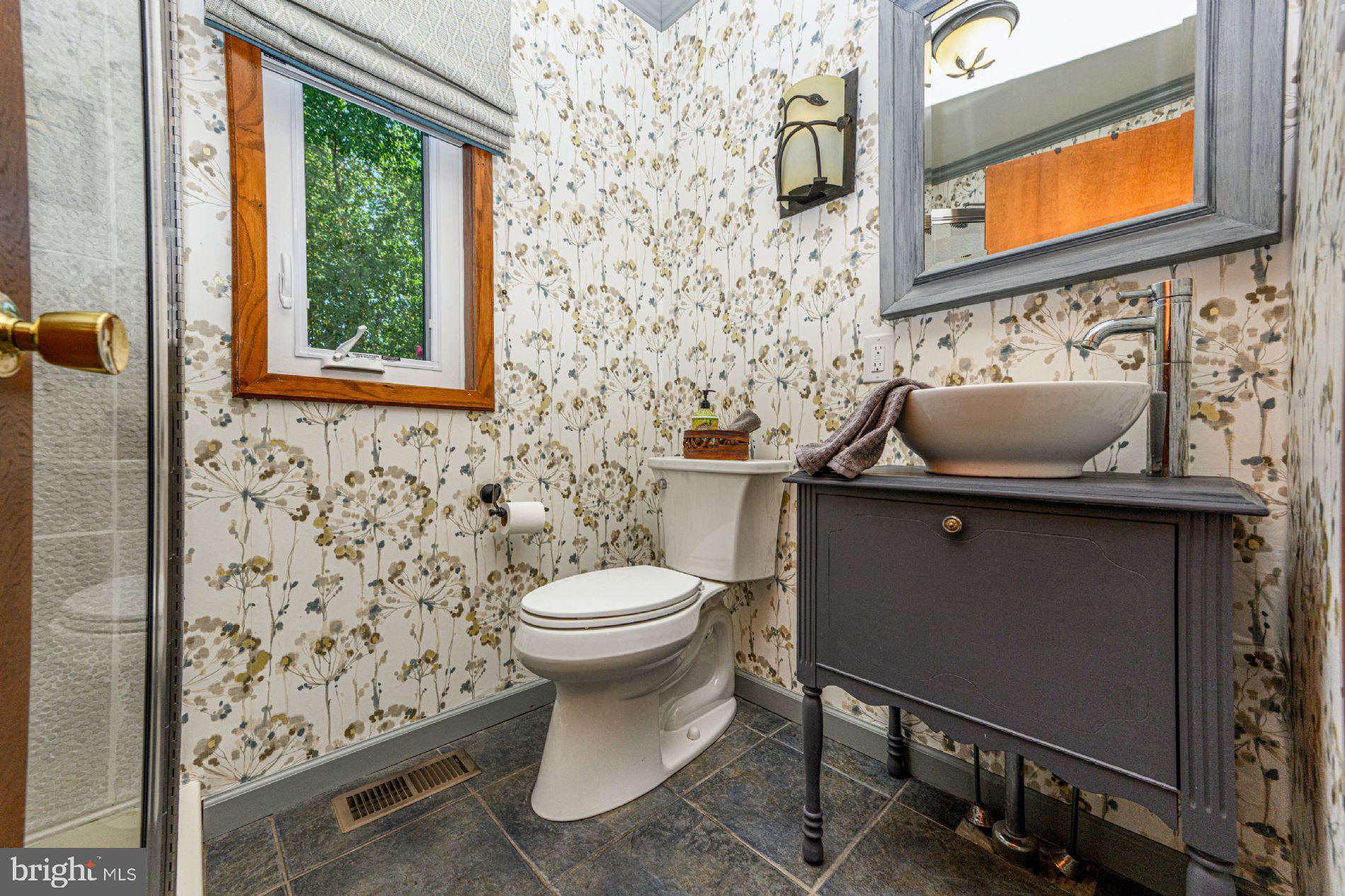 NORRISTOWN - Residential