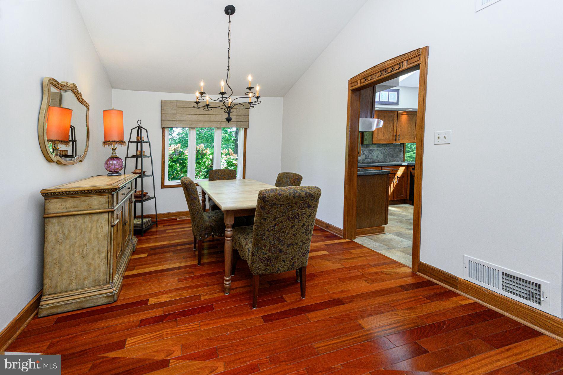 NORRISTOWN - Residential