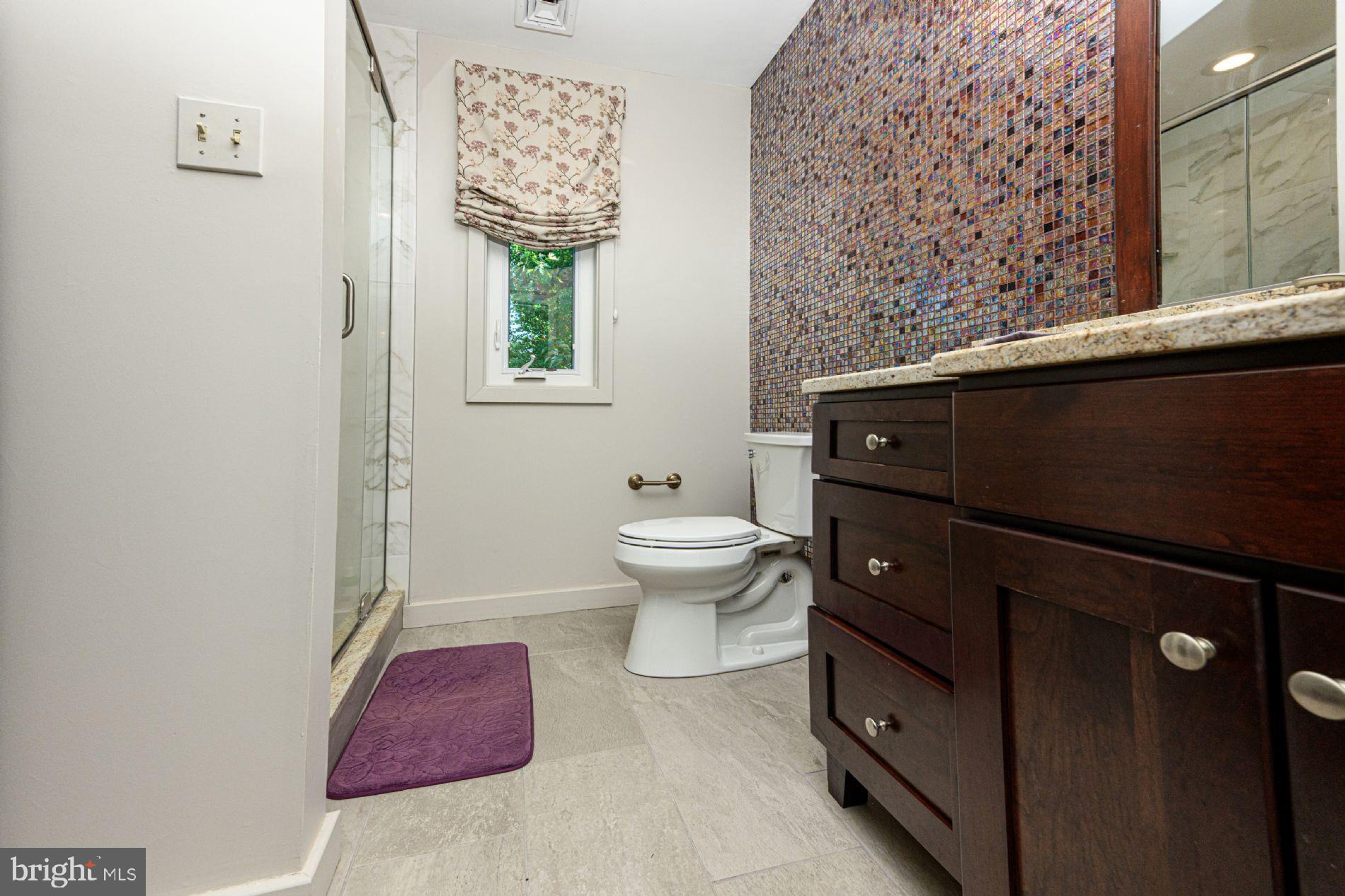 NORRISTOWN - Residential