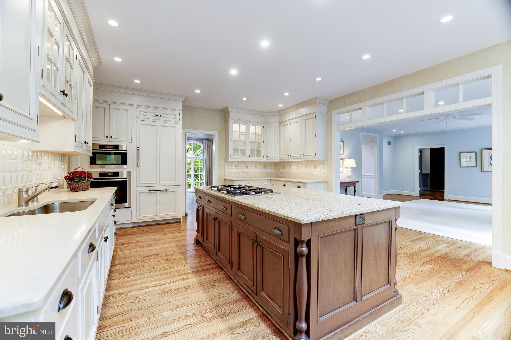 GEORGETOWN PLACE - Residential