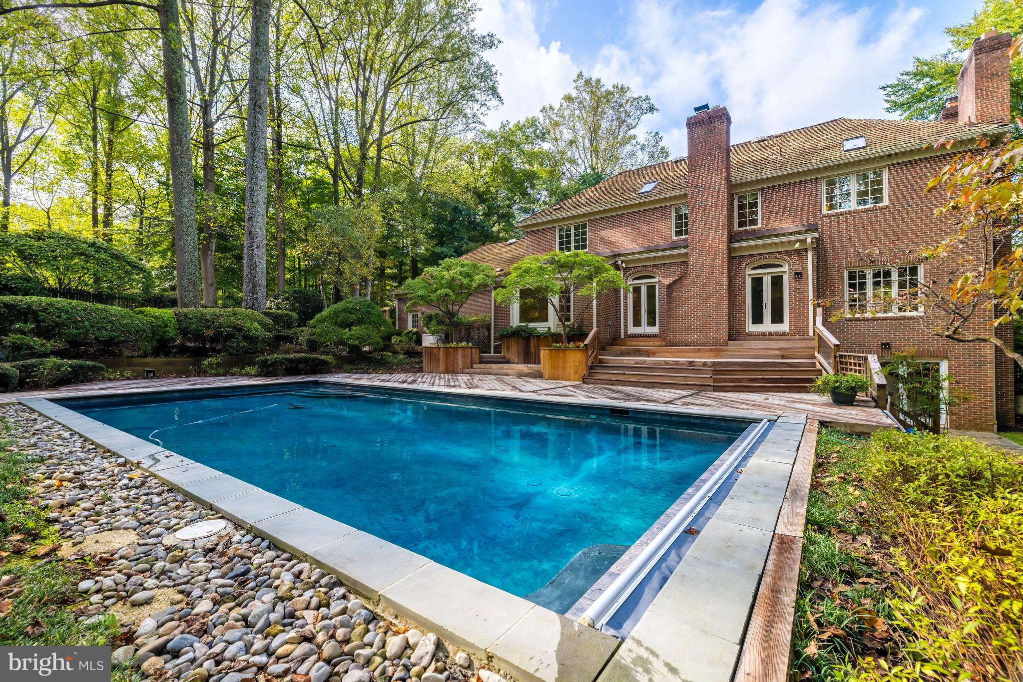 GEORGETOWN PLACE - Residential