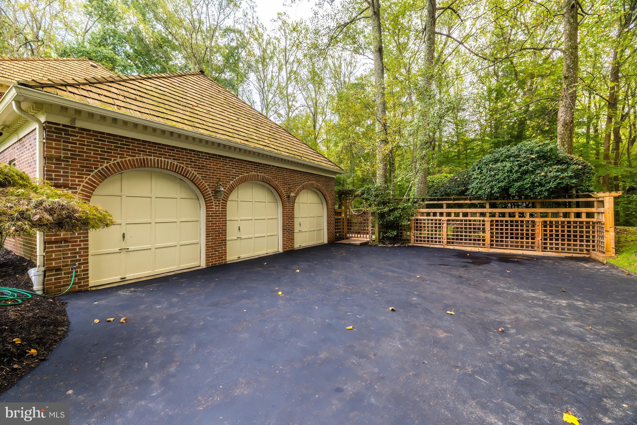 GEORGETOWN PLACE - Residential