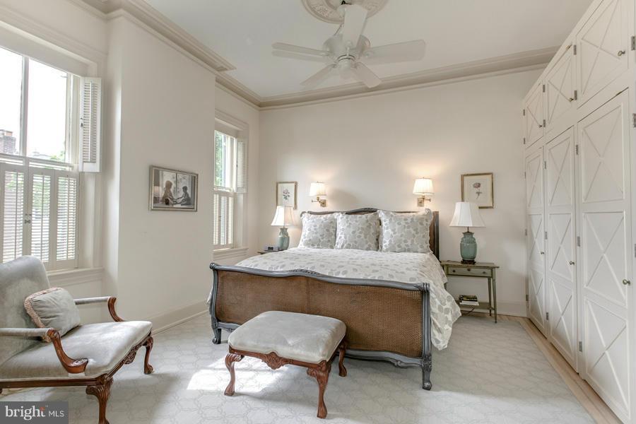 GEORGETOWN - Residential