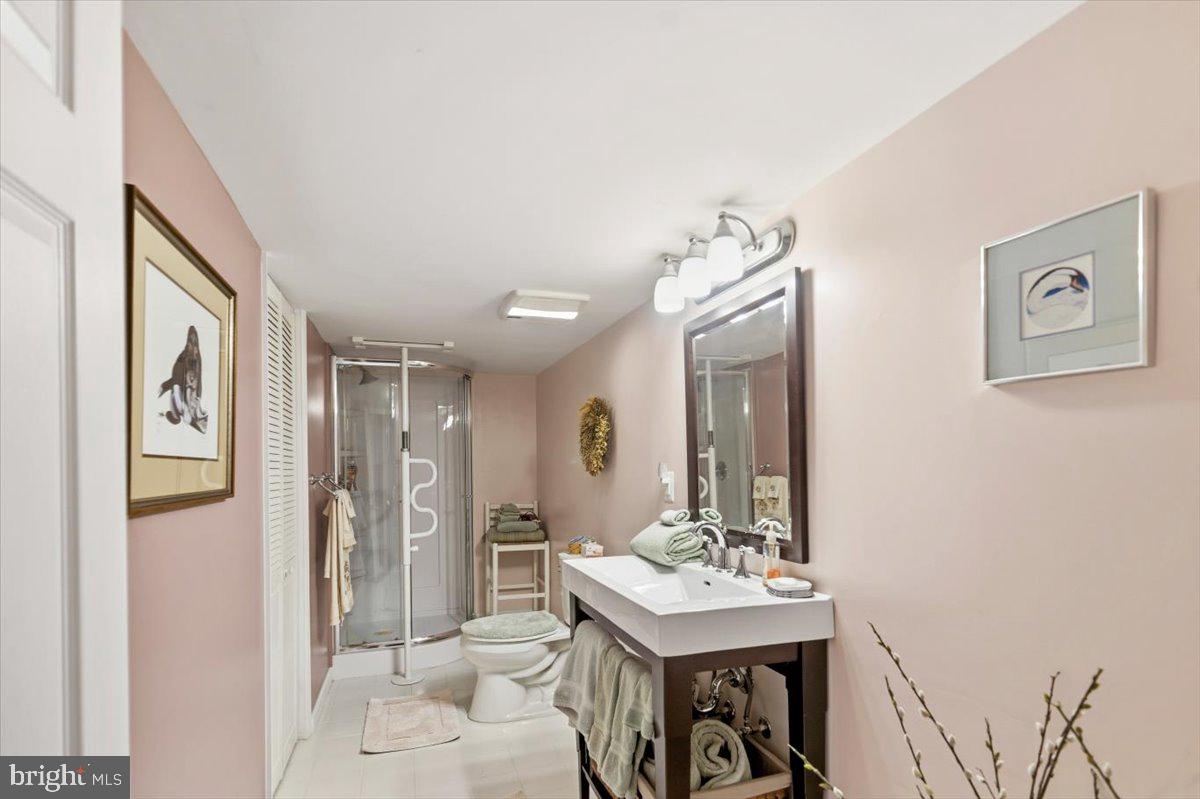 BROOKSHIRE - Residential