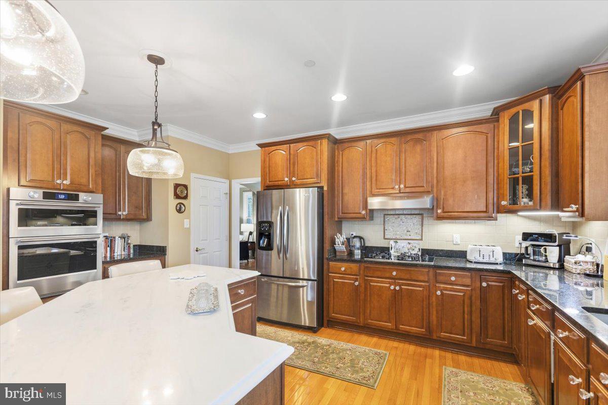 BROOKSHIRE - Residential