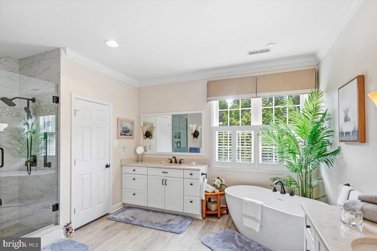 BROOKSHIRE - Residential