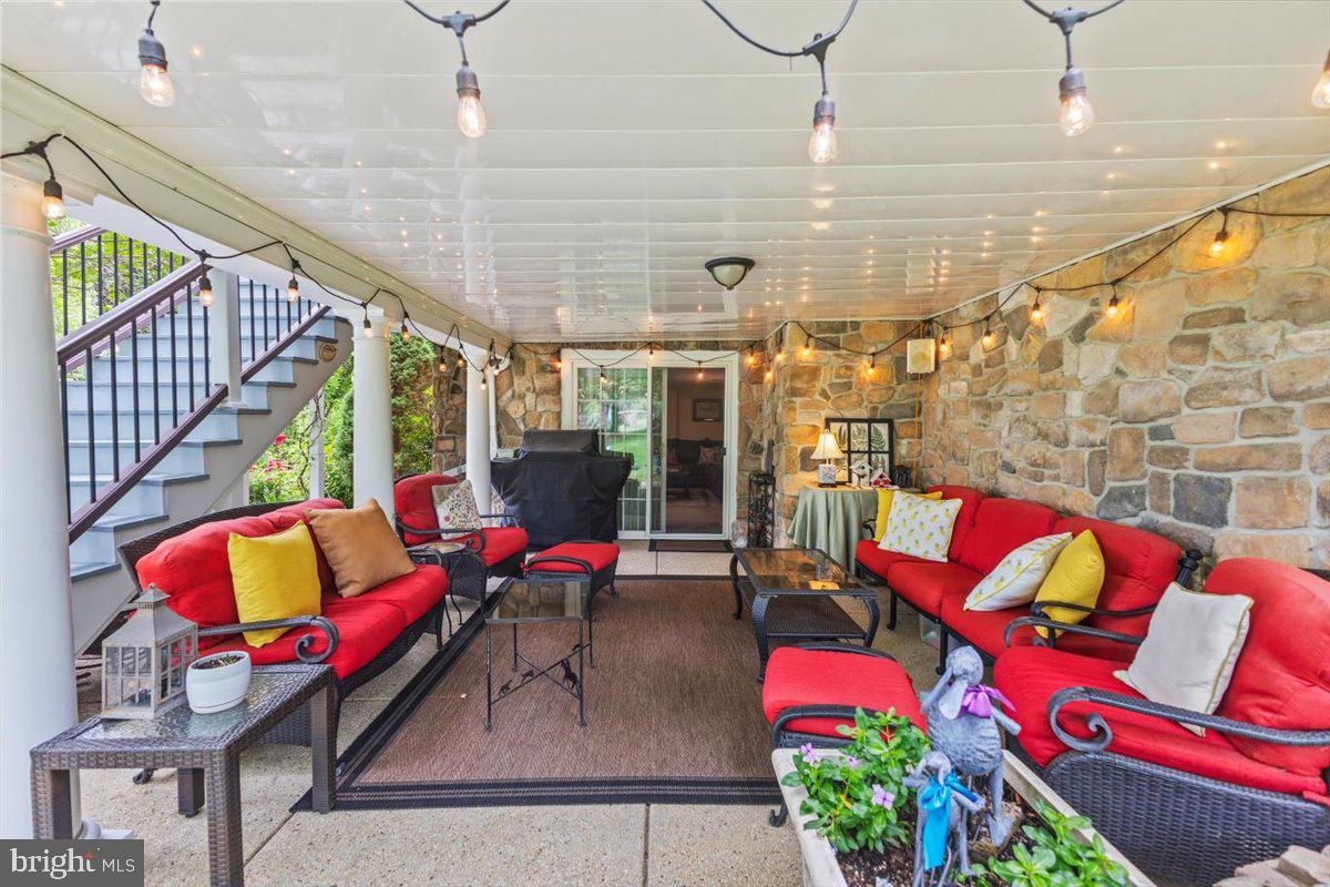 BROOKSHIRE - Residential
