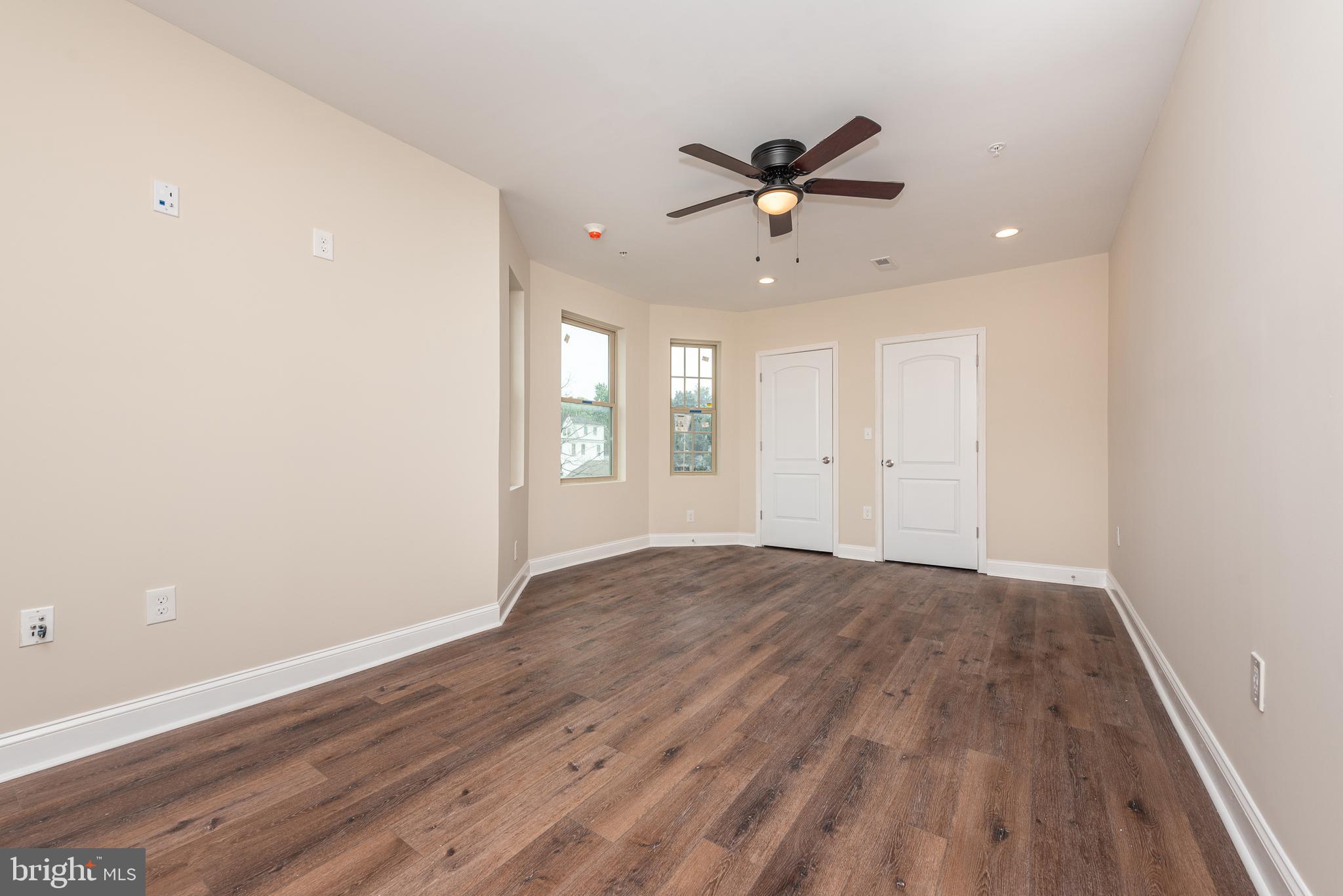 WINDSOR HILLS - Commercial Sale