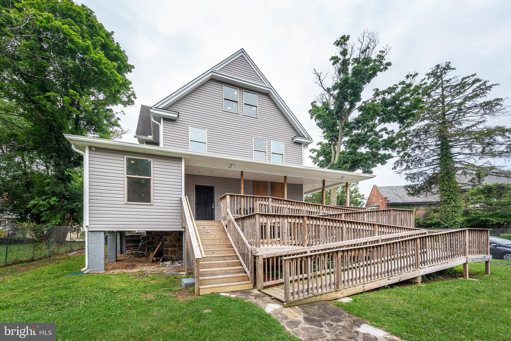 WINDSOR HILLS - Commercial Sale