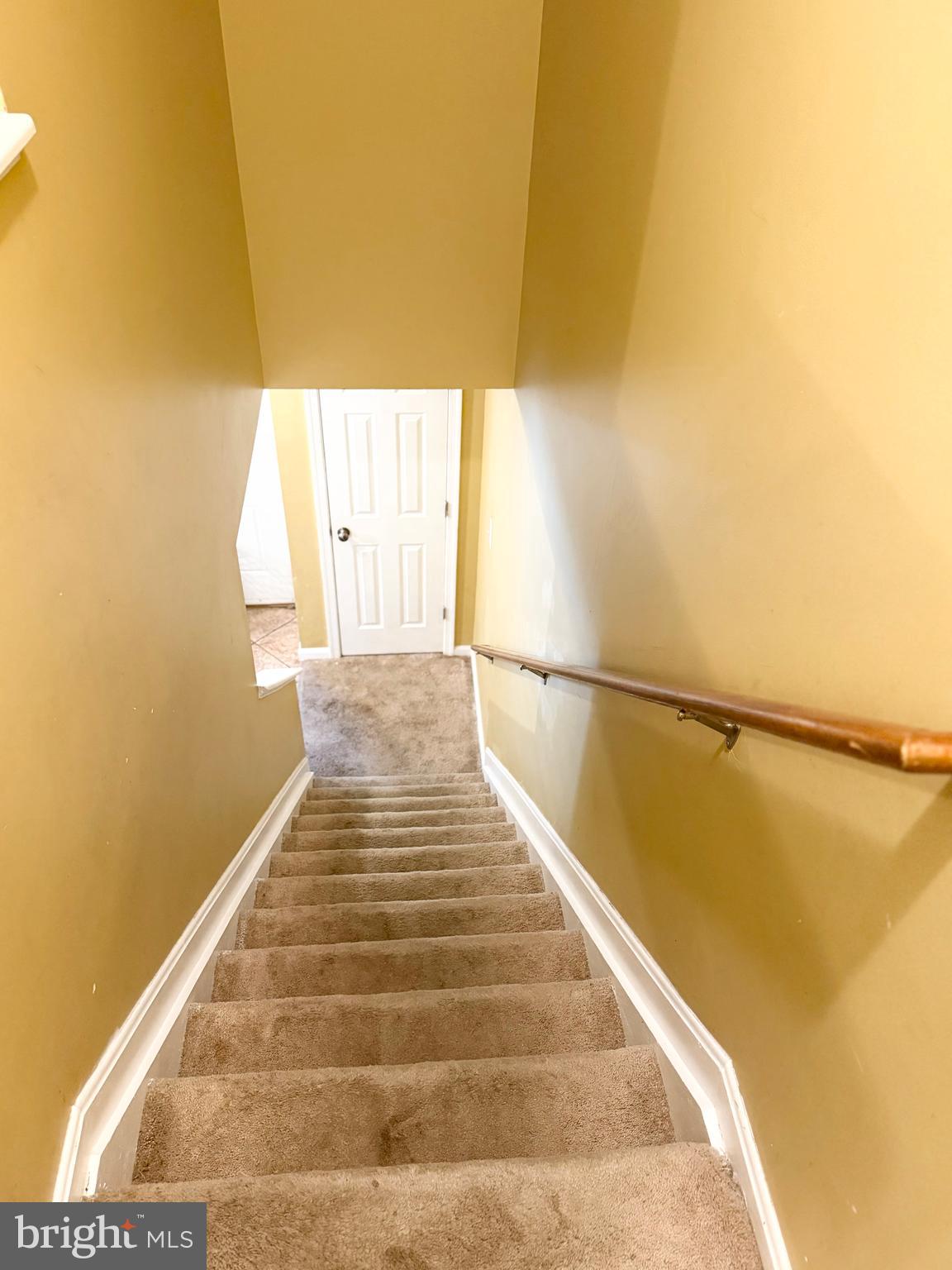 WESTBURY - Residential