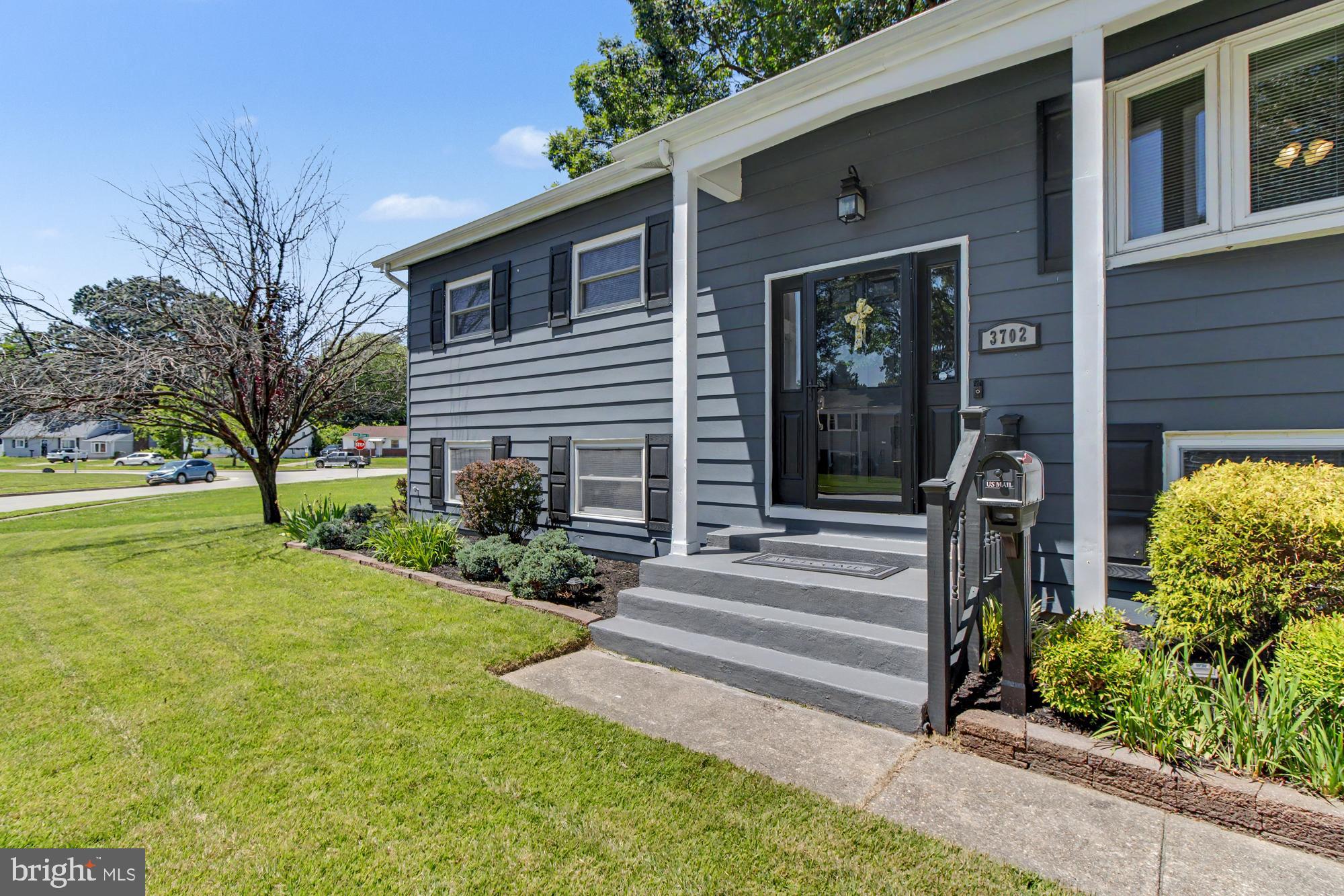 CARROLLWOOD - Residential
