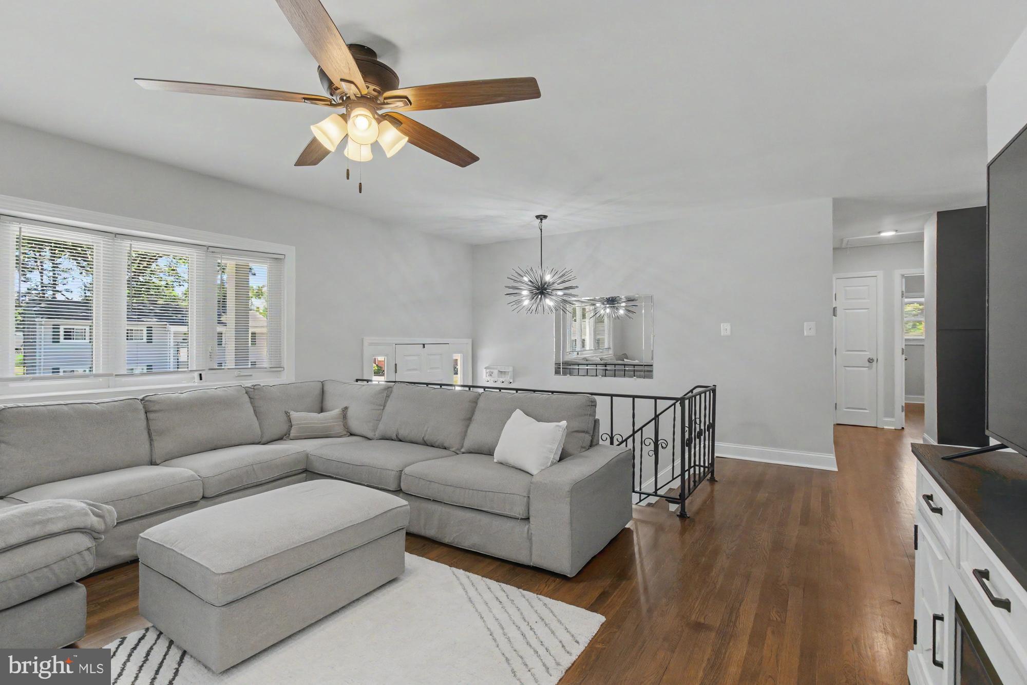 CARROLLWOOD - Residential