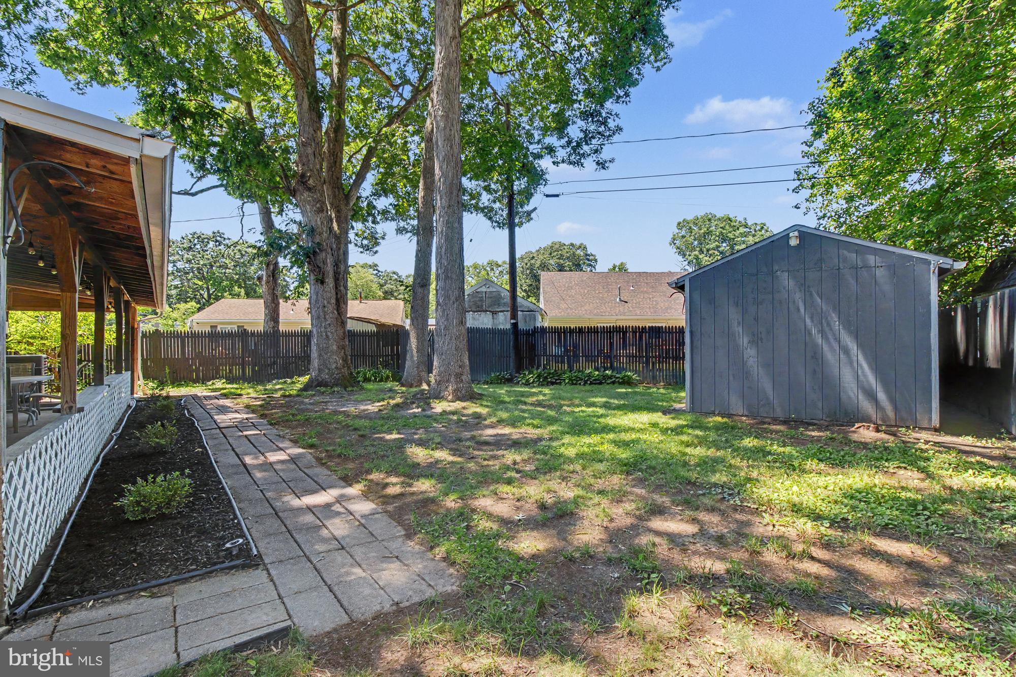 CARROLLWOOD - Residential