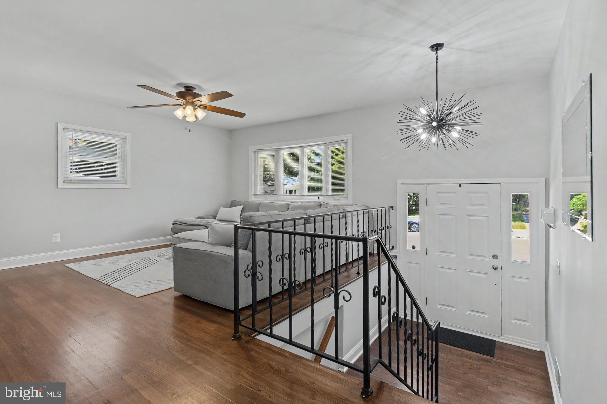 CARROLLWOOD - Residential