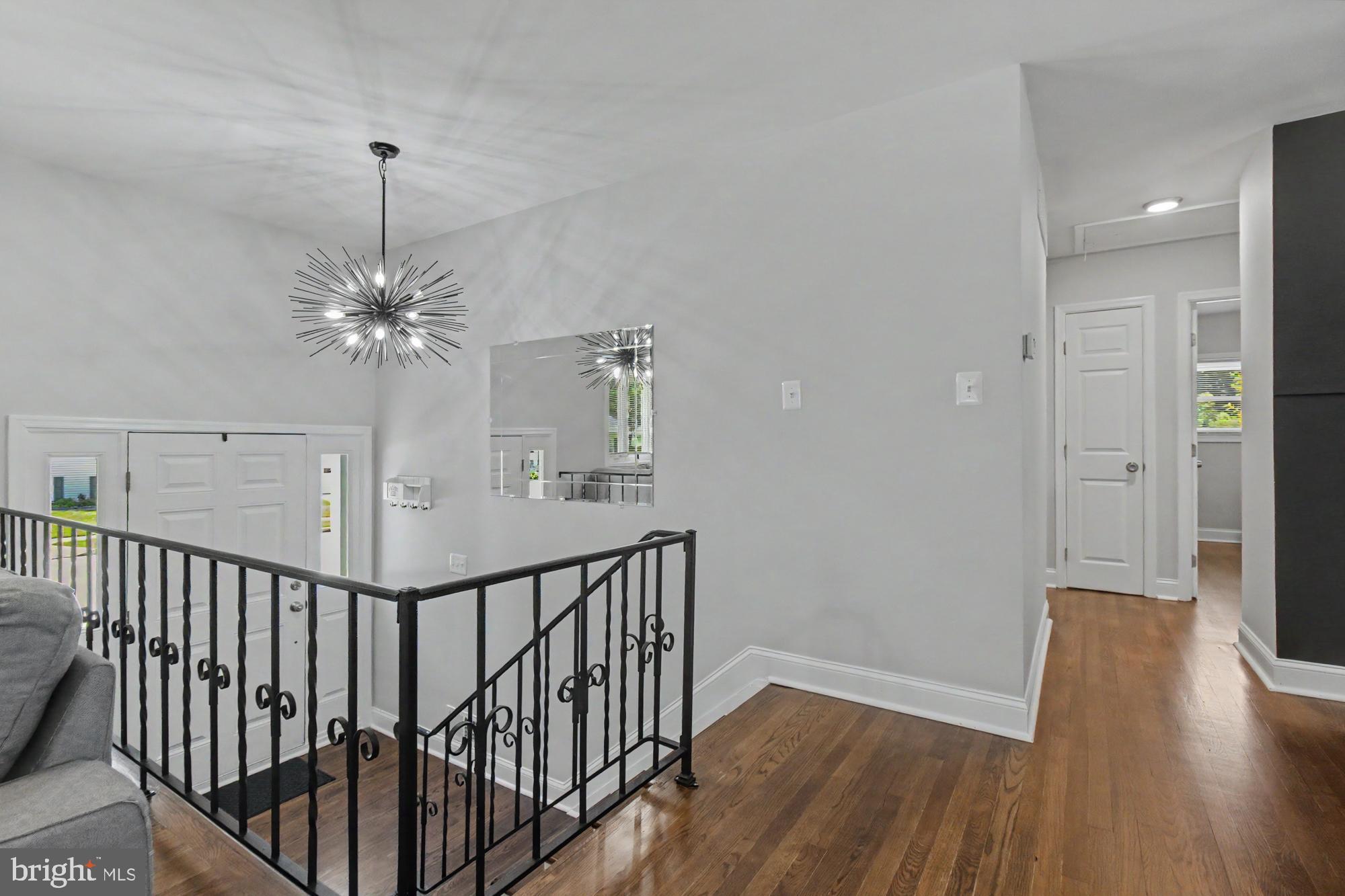CARROLLWOOD - Residential