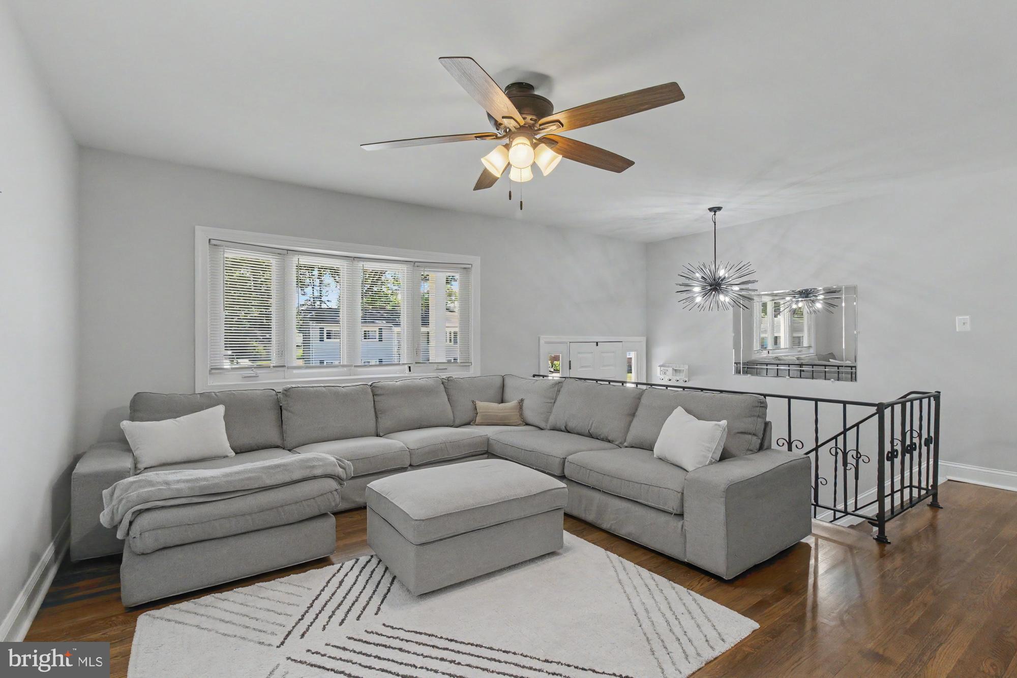 CARROLLWOOD - Residential