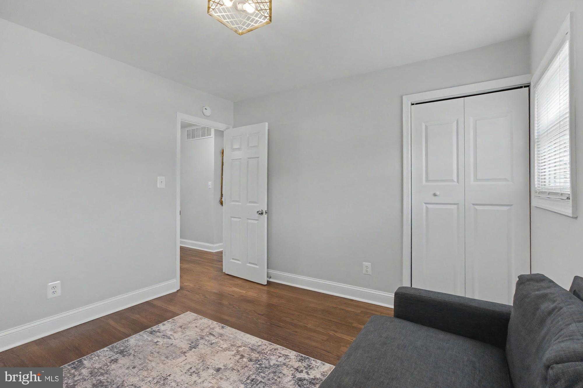 CARROLLWOOD - Residential