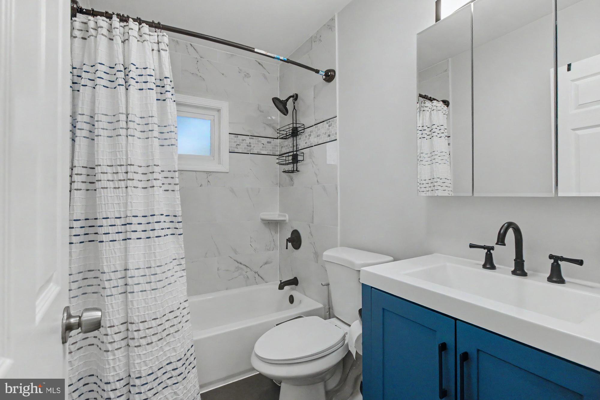 CARROLLWOOD - Residential