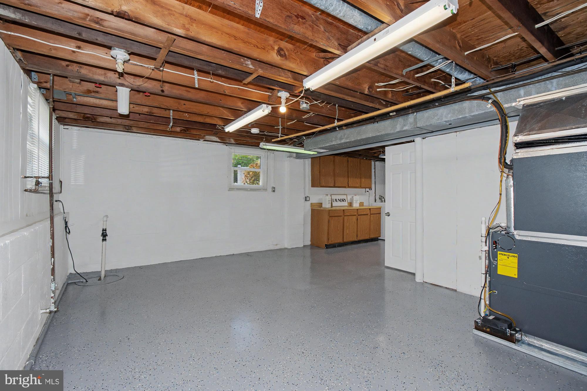 CARROLLWOOD - Residential