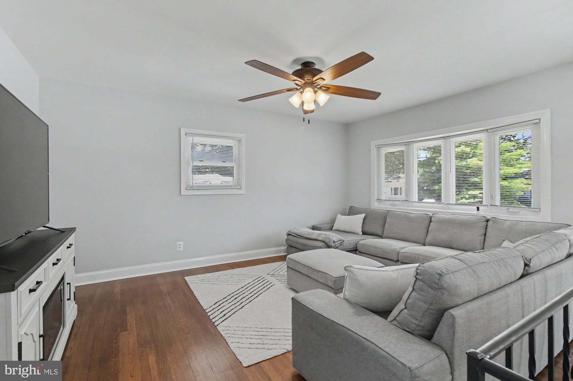 CARROLLWOOD - Residential