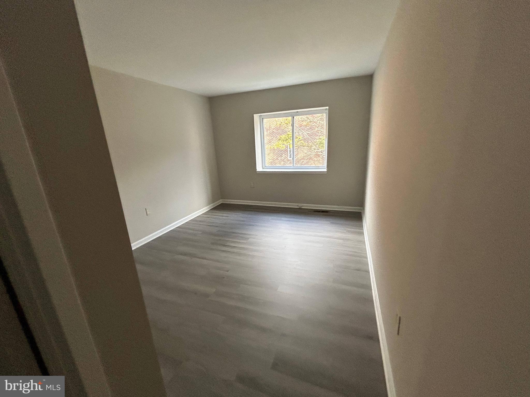 TERRACE TOWNHOUSES OF ANNANDALE - Residential Lease