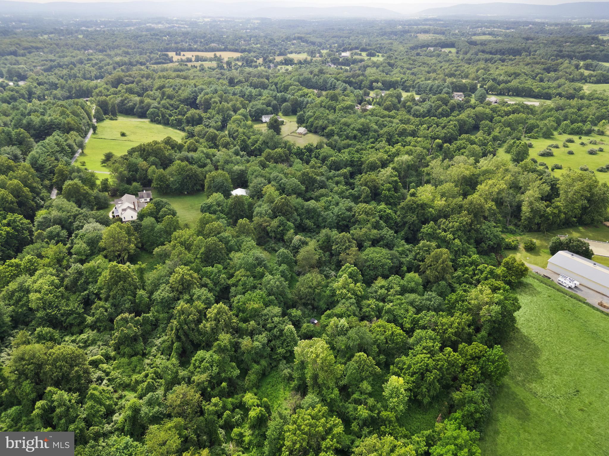 SOMMERS TIME FARM - Residential