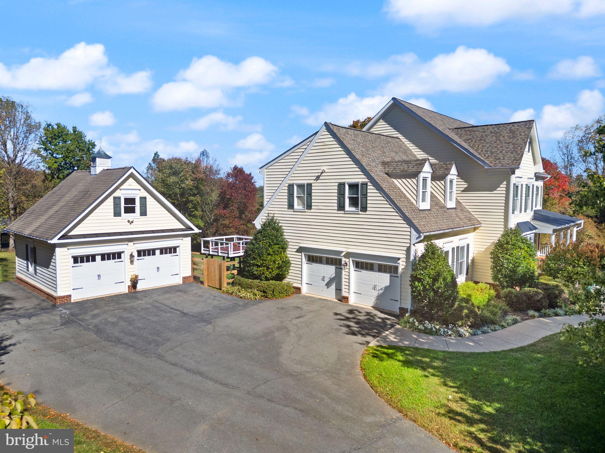 SOMMERS TIME FARM - Residential