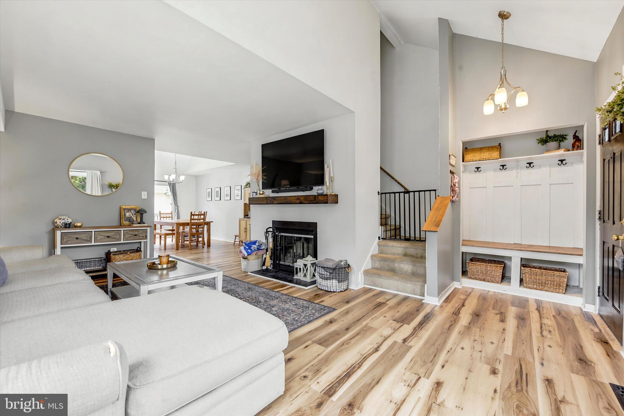 LIONGATE - Residential
