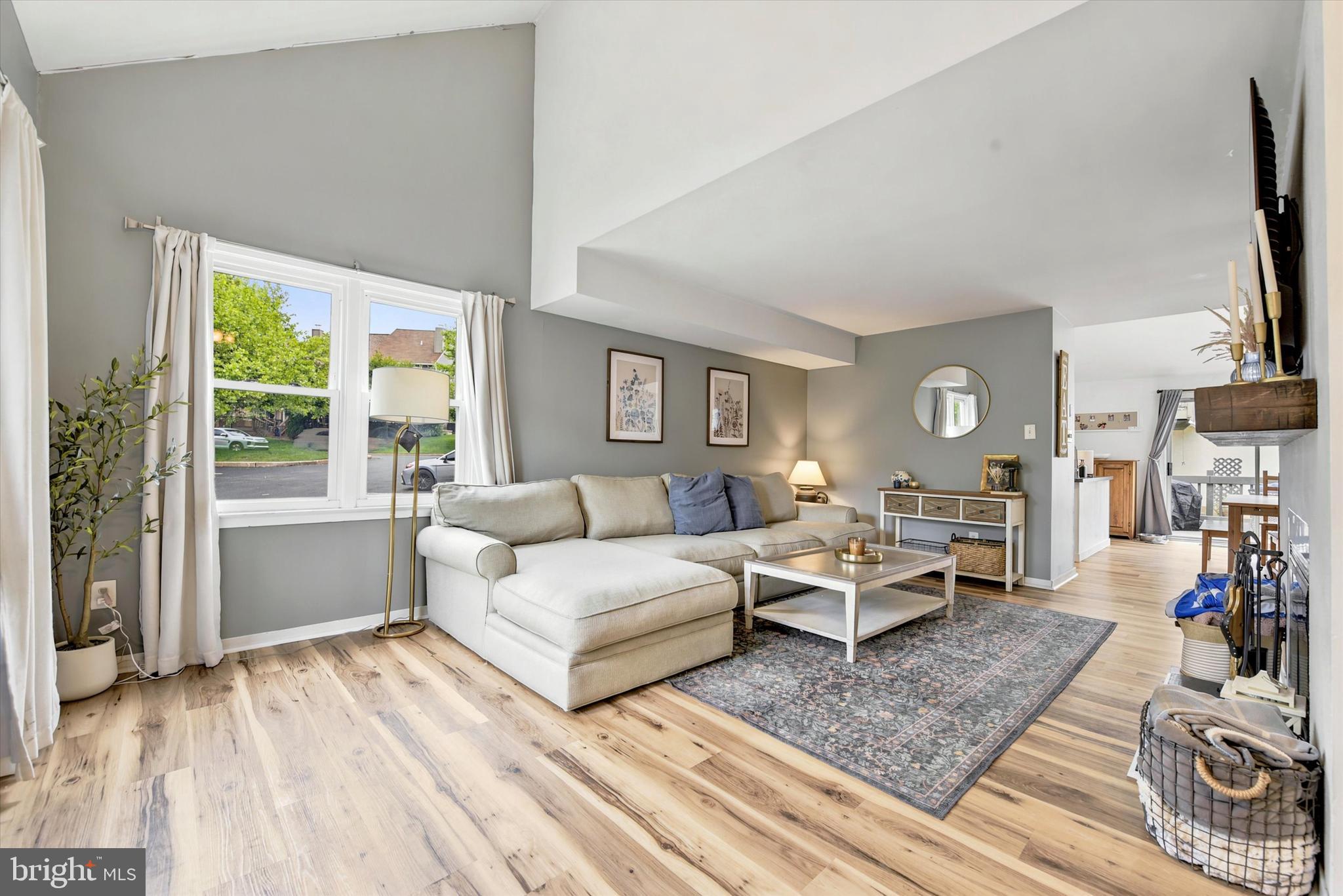 LIONGATE - Residential