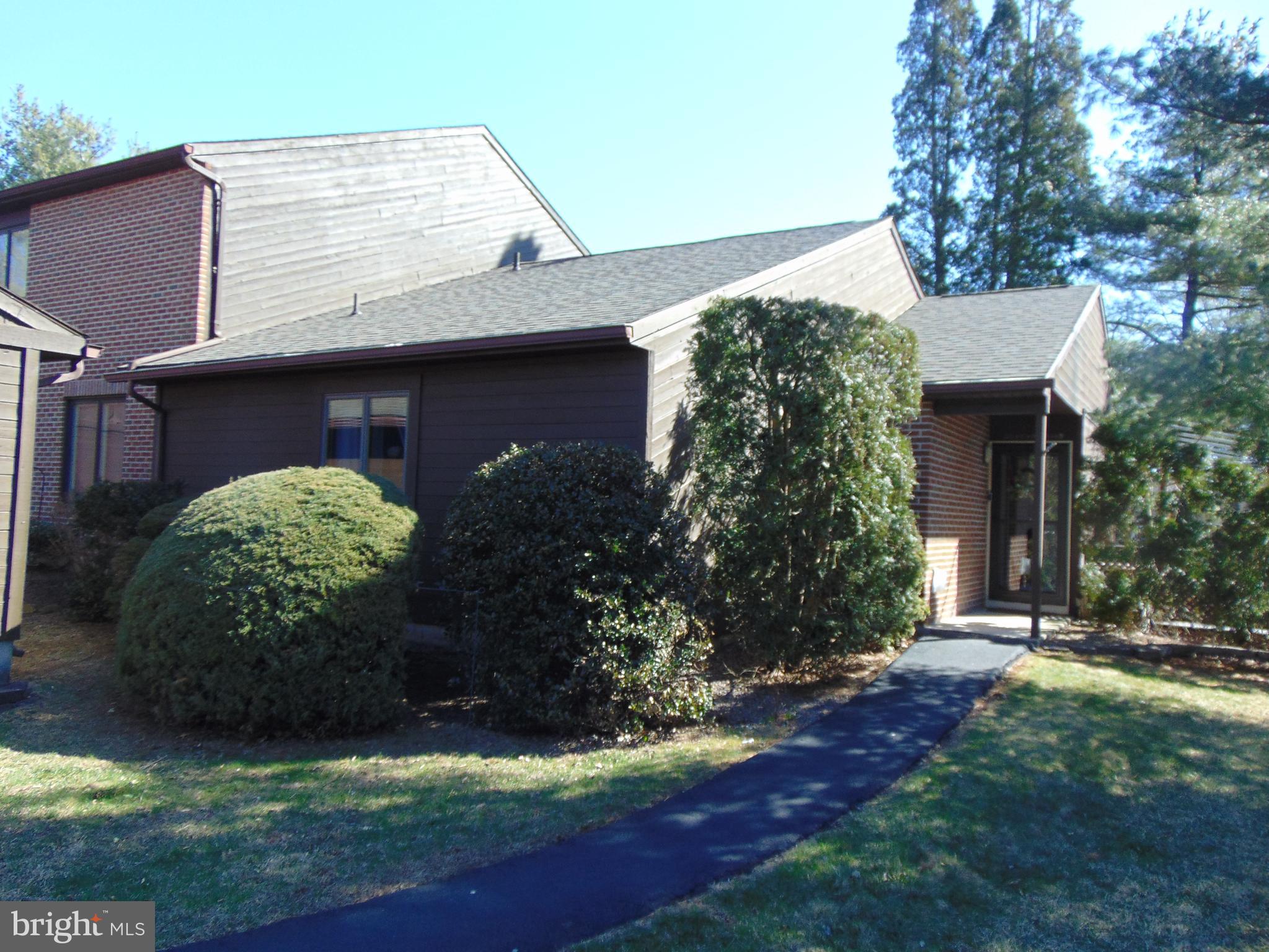 PINE BROOK - Residential