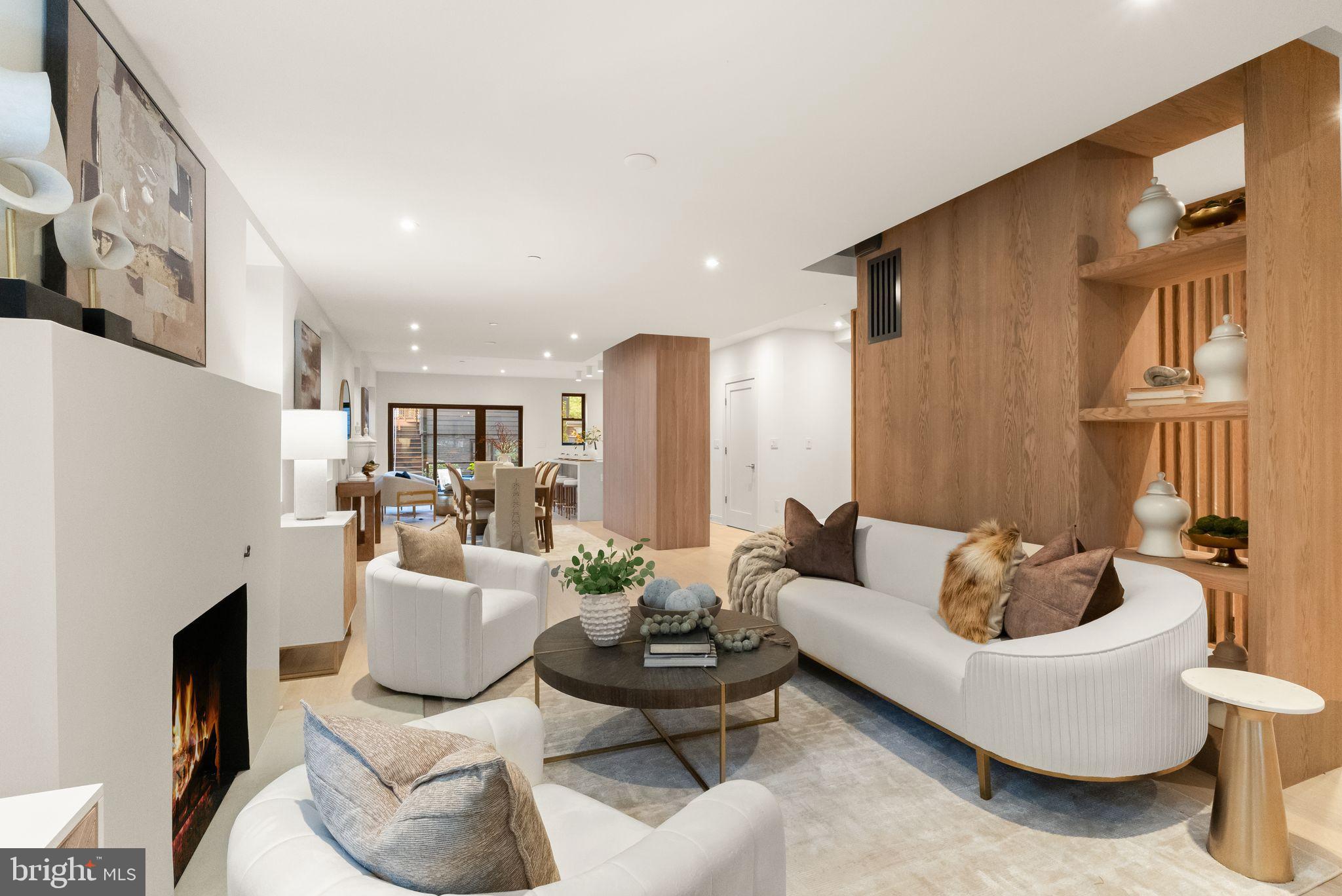OBSERVATORY CIRCLE - Residential