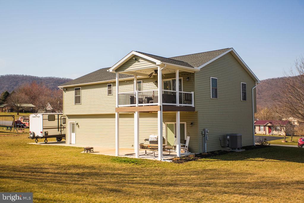 HILLVIEW ESTATES - Residential