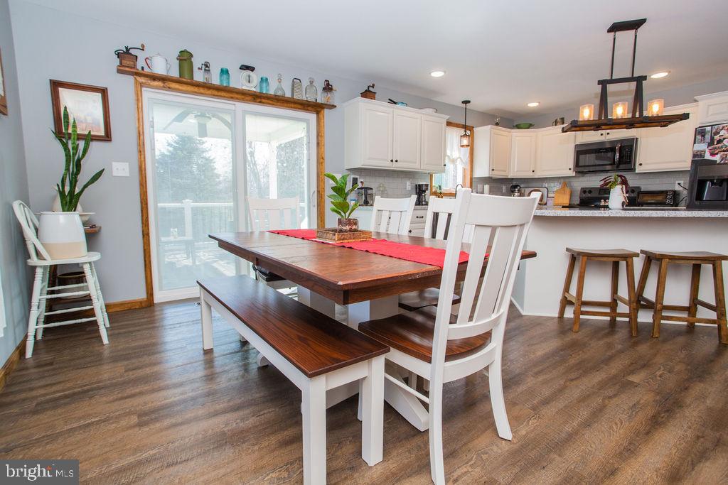 HILLVIEW ESTATES - Residential