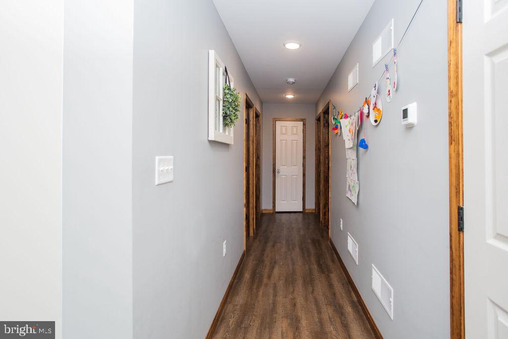 HILLVIEW ESTATES - Residential