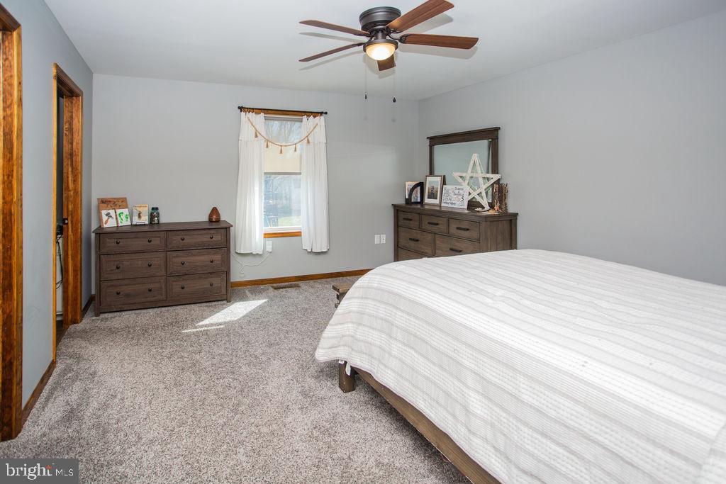 HILLVIEW ESTATES - Residential