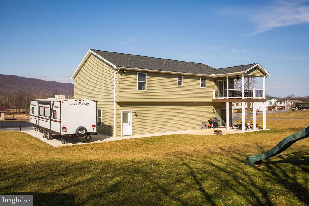HILLVIEW ESTATES - Residential